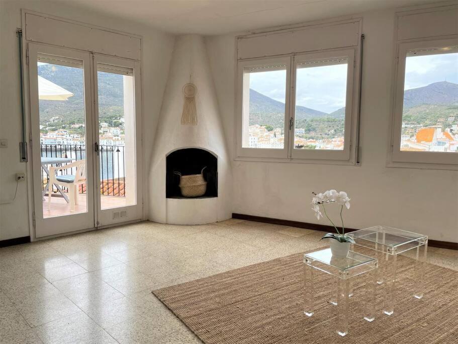 Des Puig - Apartment With Sea Views Cadaqués Zewnętrze zdjęcie