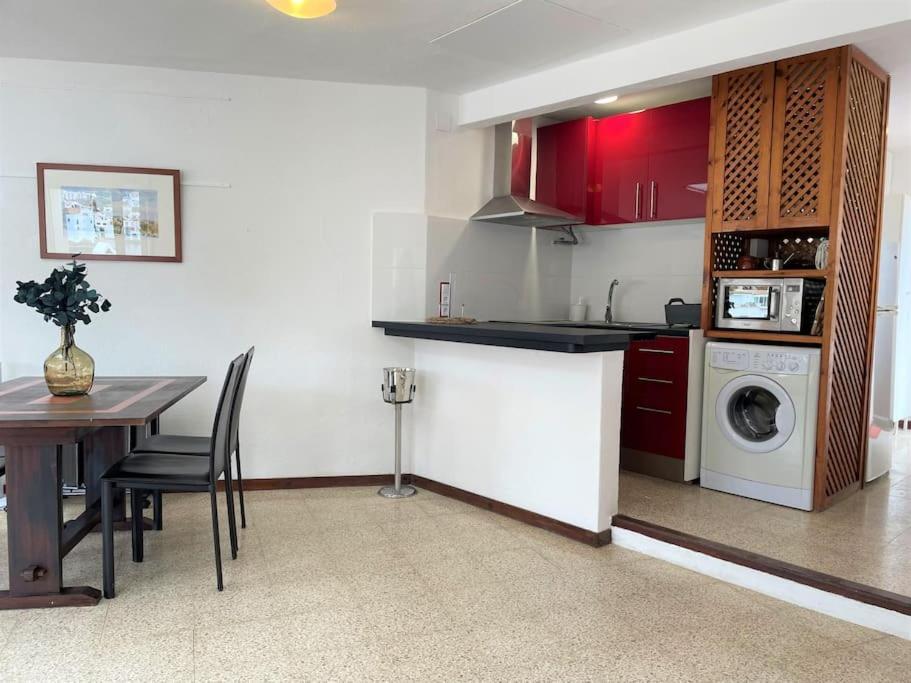Des Puig - Apartment With Sea Views Cadaqués Zewnętrze zdjęcie